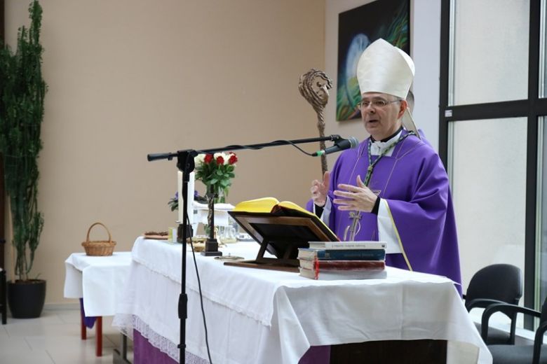 Biskup Radoš posjetio Dom za starije i nemoćne osobe Varaždin